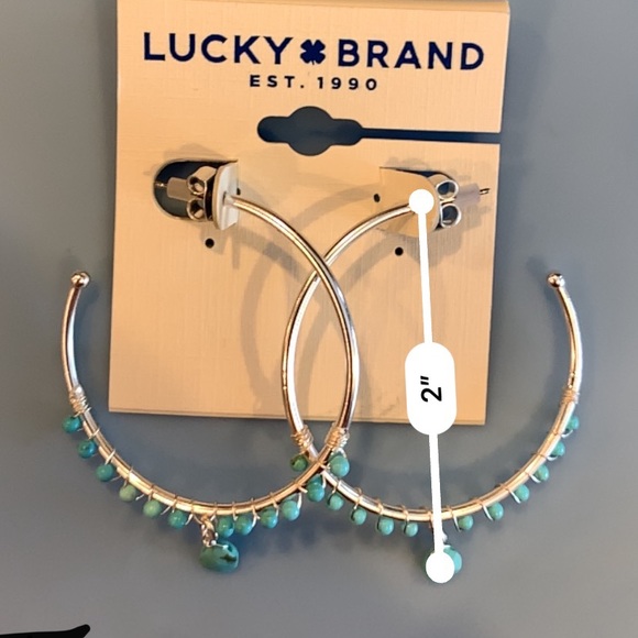 Beautiful hoop earrings with Turquoise beading - Picture 3 of 4